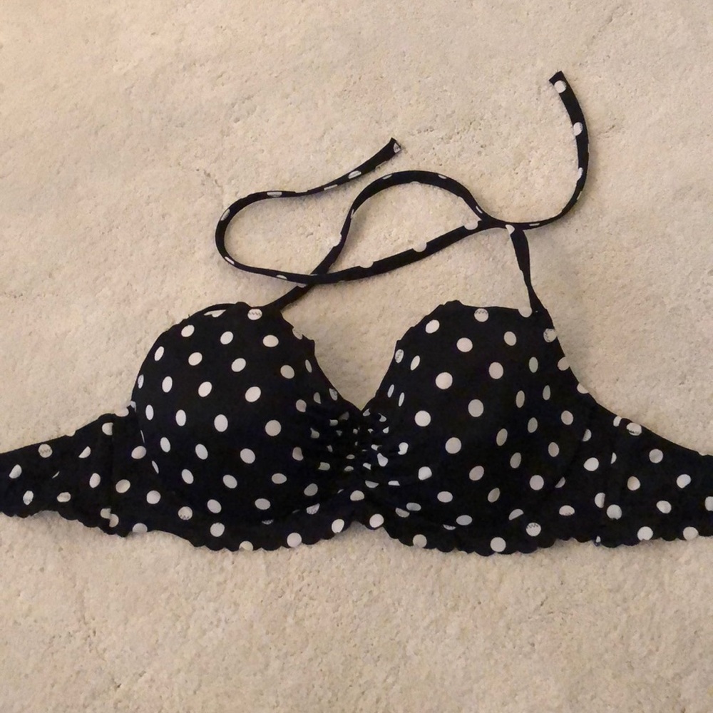 Polka dot bikini top
